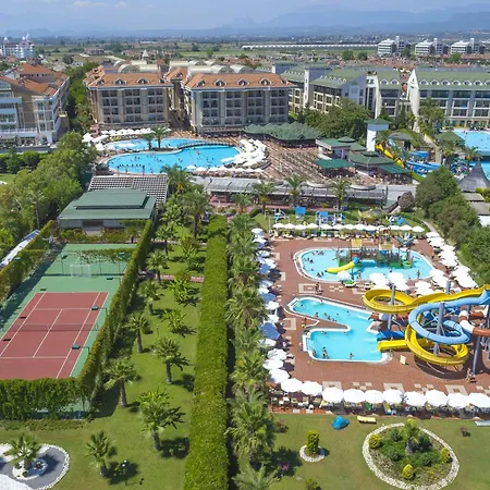 Üdülőközpont Turan 5*