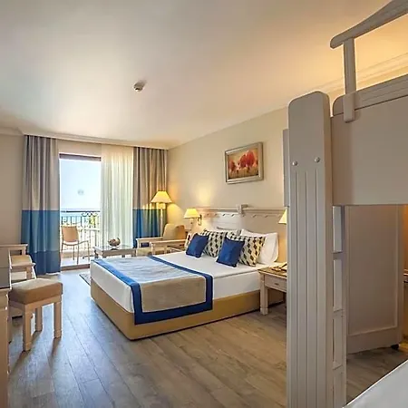 度假村 Turan 5*